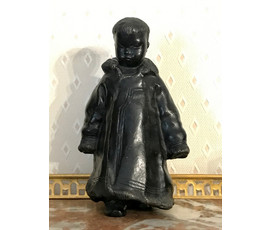 Скульптура "Нанаец.Алтайскй мальчик." Касли. Чугун. Высота 14,5 см. №1406