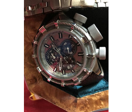 Часы наручные INVICTA