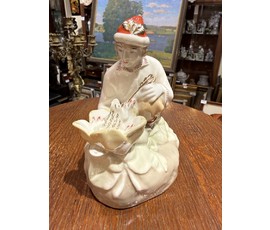 Фото: "Царевна-лягушка", Минский ФФЗ. 1957-1965г.г. Автор А.Коврижкин. высота 14,3 см. № 3866 - Артикул №3866