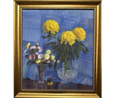 Явич П.М. (ученик Пэна Ю.М.) "Хризантемы", 1999 год. Холст, масло. Размер 66,5х60 см. (артикул №1391) - фото №1