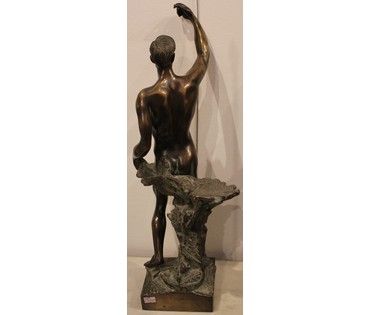 Скульптура довоенная «Победоносец»