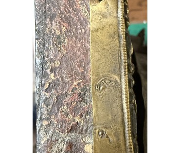 Казанская Пресвятая Богородица, 17 век. Круг Оружейной палаты. Темпера, доска, оклад (84) Размер 25х30 см. № 2067 (артикул №2067) - фото №11