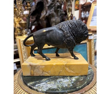 Статуэтка "Зубр" бронза, камень. Высота 13 см. № 2077 (артикул №2077) - фото №2