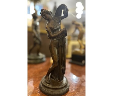 Статуэтка "Обнажение", Европа. 19/20 век, клеймо. Бронза. Высота 26 см. № 3126 (артикул №3126) - фото №1