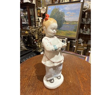 "Первый счёт", ЛФЗ. 1950-1954 г.г. Автор Г. Столбова. Высота 20,3 см. № 3865 (артикул №3865) - фото №1