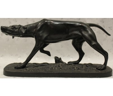 Скульптура "Собака пойнтер на стойке"