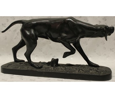 Скульптура "Собака пойнтер на стойке"