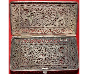 Серебряный портсигар, выполненный в технике ажурной филиграни (скани) (артикул №29) - фото №3